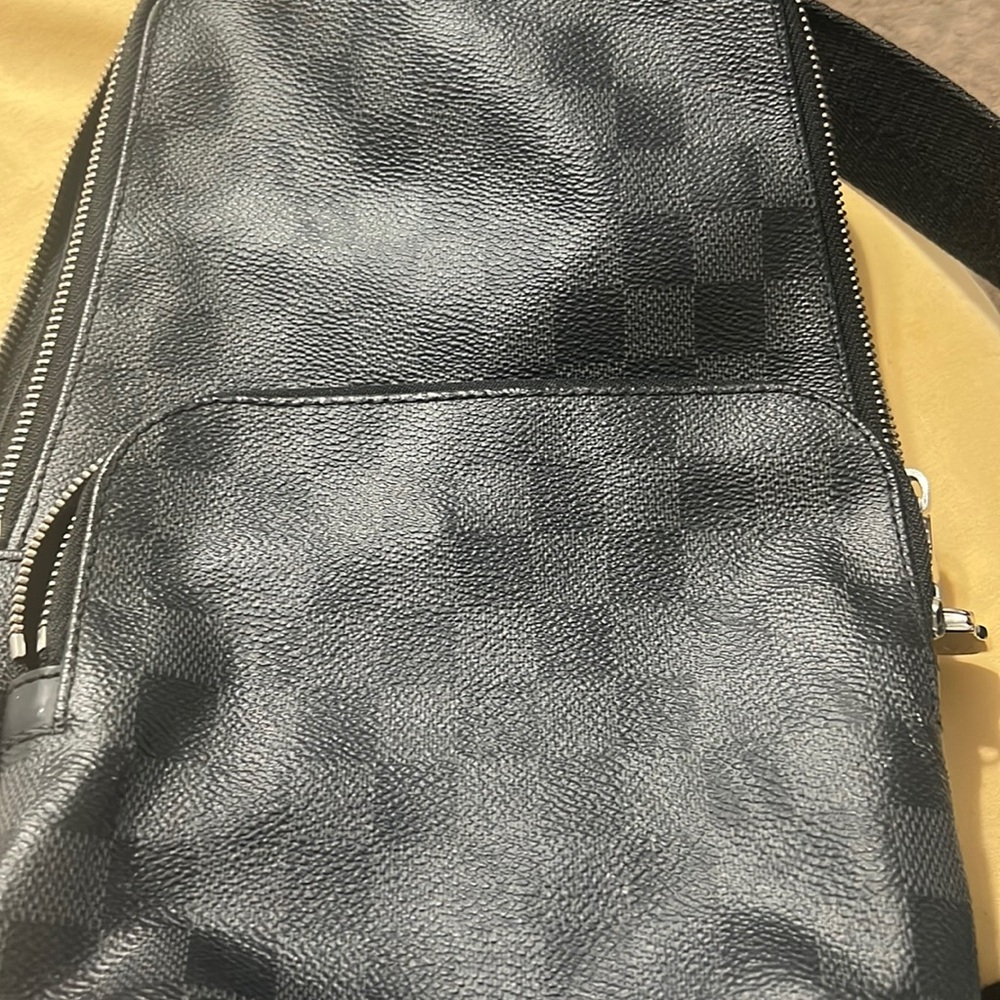 Men Louis Vuitton bag
